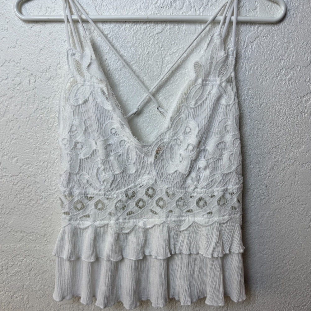 Cami Top Womens Boho Coquette White‎ Lace Ruffle V-Neck Strappy Smocked Back